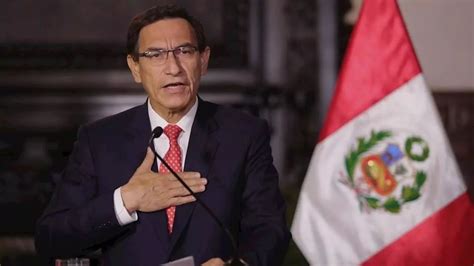 Mart N Vizcarra Presidente De Per Se Salva De Ser Destituido