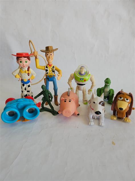 Lot Of 9 Burger King Toy Story Toys & Figures #12963 | Auctionninja.com