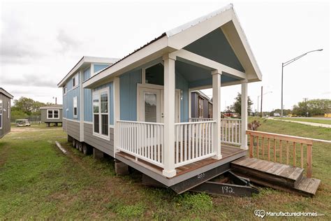 Park Model RV APH 527B-SL - Texas Built Mobile Homes