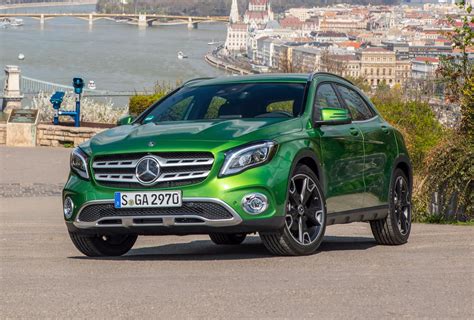 News Mercedes Benz Australia Details Incoming Gla Class Facelift