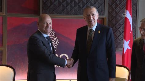 G20 zirvesinde Erdoğan ile Almanya Başbakanı Scholz bir araya geldi