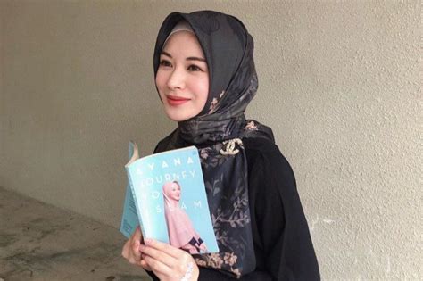 Ayana Journey To Islam Cerita Proses Peneguhan Iman Dalam 6 Bab