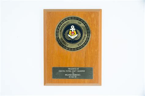 Republic Of Singapore Navy Plaque 1984 Apb Stories