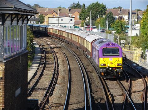 Gillingham Db Class 67007 In Queens Platinum Jubilee Liver Flickr