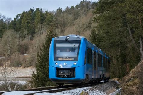 Alstom Plans To Trial Hydrogen Train In Saudi Arabia This Year Top