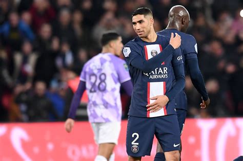 Psg Mercato L Annonce D Tonante D Hakimi Sur Son Avenir Foot Sur