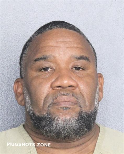 LEWIS CORY C 08 15 2023 Broward County Mugshots Zone