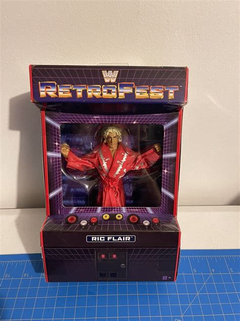 Wwe Mattel Elite Gamestop Exclusive Retrofest Ric Flair Red Robe Figure