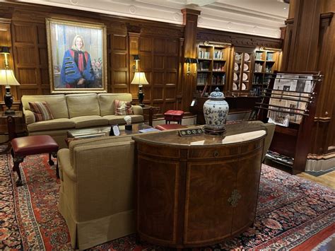 Pictures of the Franklin Library – Williams Club