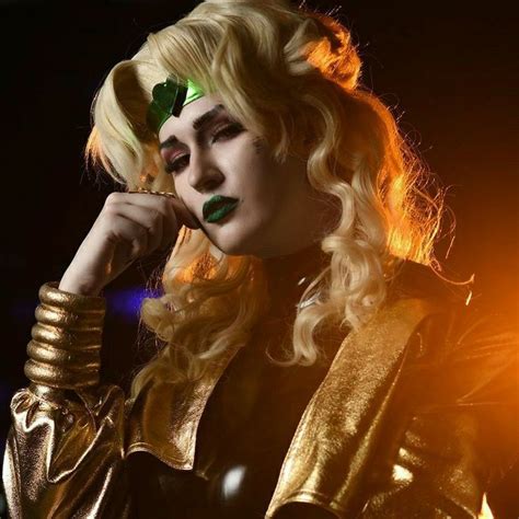 Pin de Cesar Gracia em JoJos | Cosplay feminino, Cosplay, Personagens ...