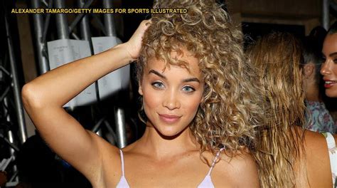 Jasmine Sanders Announced As Sport Illustrated Swimsuit Rookie Of The