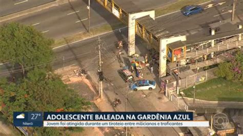 Vídeo Adolescente é baleada em tiroteio na Gardênia Azul em