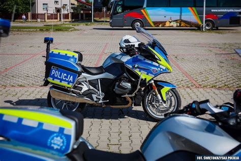 Nowe Motocykle W Garnizonie Policja Pl Portal Polskiej Policji