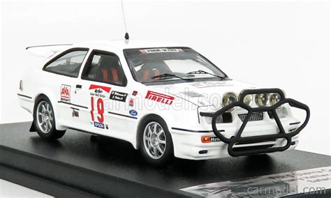 Trofeu Trruk Scale Ford England Sierra Rs Cosworth Night