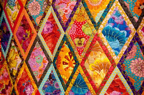 Exhibition Archives Kaffe Fassett A Life In Colour Kaffe Fassett Color Of Life Quilting