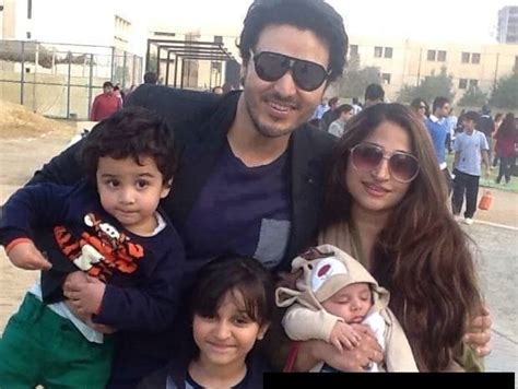 ahsan khan family