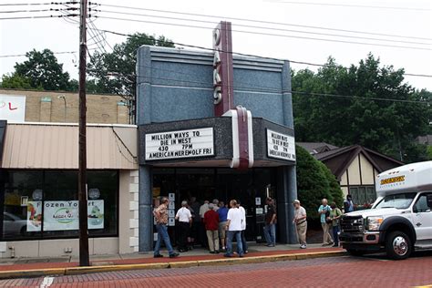 Oaks Theater In Oakmont Pa Cinema Treasures