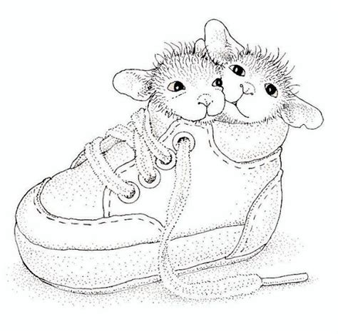 House Mouse Coloring Pages at GetColorings.com | Free printable ...