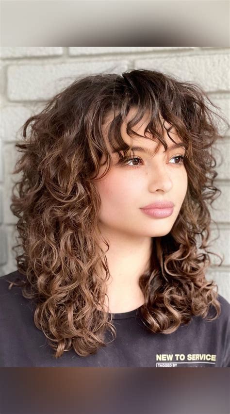 67 Best Shoulder Length Curly Hair Cuts Styles In 2023 Artofit