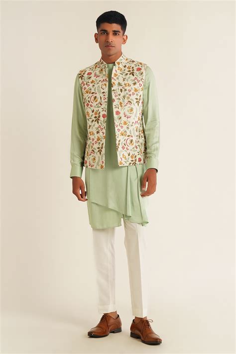 Buy Dhruv Vaish Ivory Silk Floral Embroidered Jawahar Jacket Online