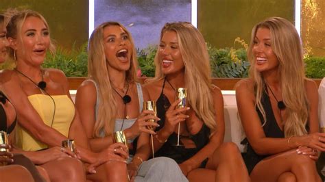 Itv Love Island Fans Fume As They Re Left Distracted Over Islander S