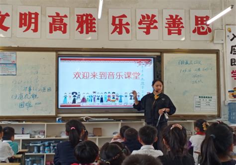 音乐舞蹈学院2020级音乐学专业学生到宜州区实验小学开展见习活动 河池学院 音乐舞蹈学院