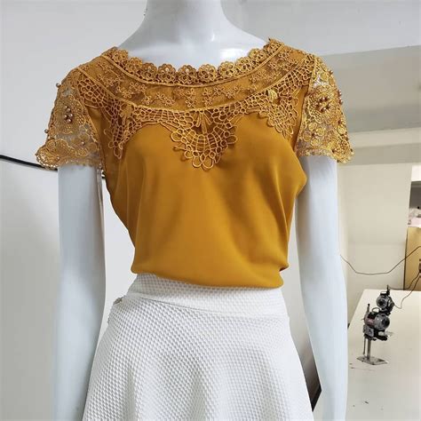 Blusa Feminina Evangélica Renda Na Manga 2019 R 44 45 em Mercado