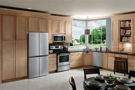 7 Best 33 Inch Wide Refrigerators | Friedmans Appliance | Bay Area ...