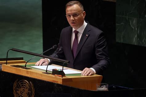 Polands Duda Reiterates Ukraine Support After Doubting Crimea