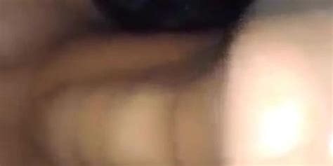 VITORIA VONTESSE A MILF MAIS GOSTOSA DO BRASIL DANDO O CU E RINDO EM