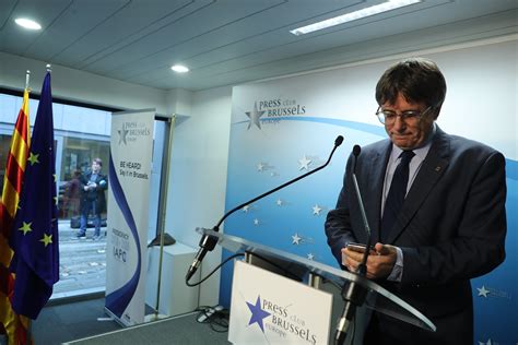 Puigdemont y la ruleta rusa Punto de Fisión Público