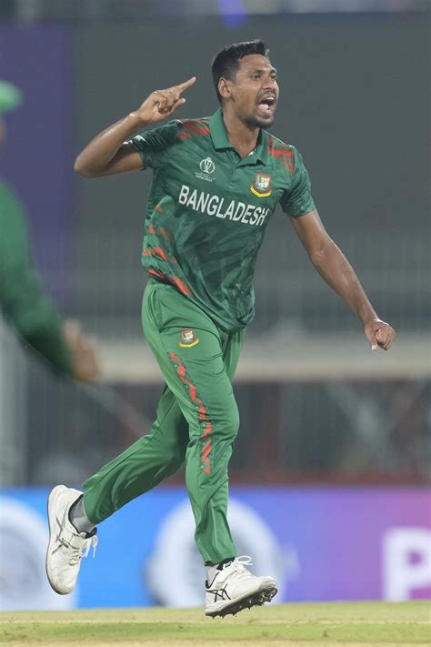 Mustafizur Rahman Gave Bangladesh Hope With An Early Breakthrough