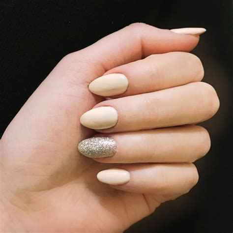 Almond Shaped Nails Nude Nails With Glitter Accent Pinterest