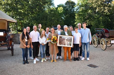 St Kunibertus Sch Tzen Schlossfest In Gr N Im Gro En Jubil Umsjahr