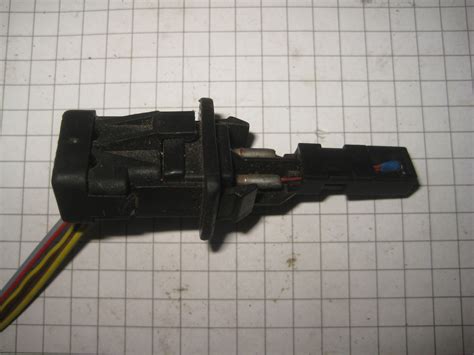 Купить Датчик температуры воздуха 0105450928 Мерседес 124 Mercedes Benz ...