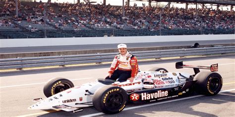 30 Nigel Mansell Defects From F1 To Drive In 1993 Indy 500