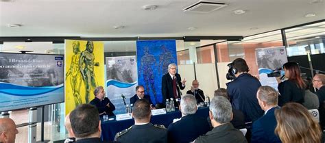 Reggio Calabria Il Convegno Internazionale Sui Bronzi Di Riace E La