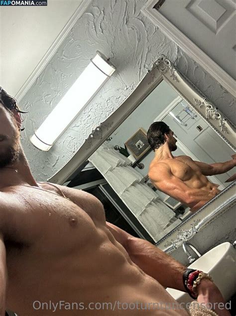 Tooturnttony Tooturntuncensored Nude Onlyfans Leaked Photo