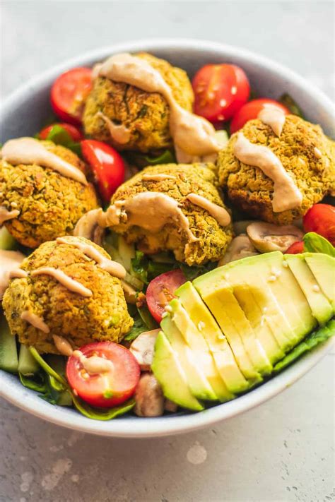 Vegan Falafel Salad With Tahini Dressing Earth Of Maria