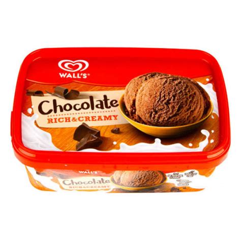 Wall's Rich & Creamy Ice Cream Chocolate 1Ltr