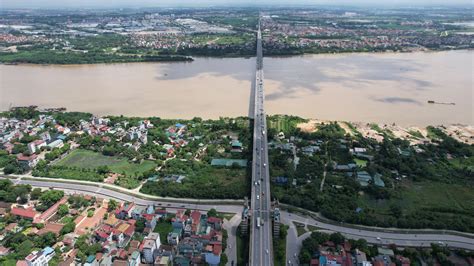 Hà Nội: Chiêm ngưỡng cầu Thăng Long bắc qua sông Hồng sau gần 40 năm hoạt động