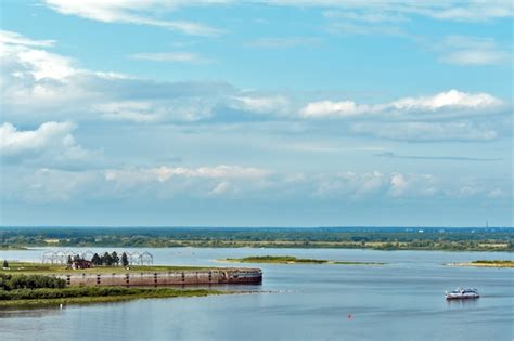 Premium Photo Confluence Of Rivers Of Oka And Volga