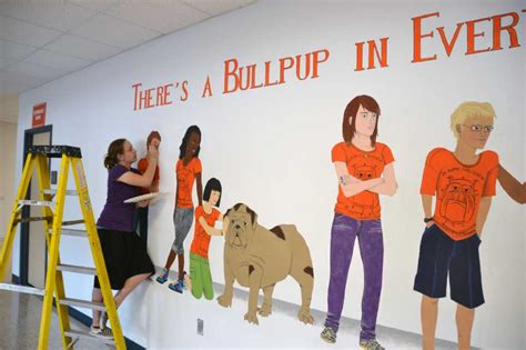 La Porte ISD student creates mural on wall of junior high school ...