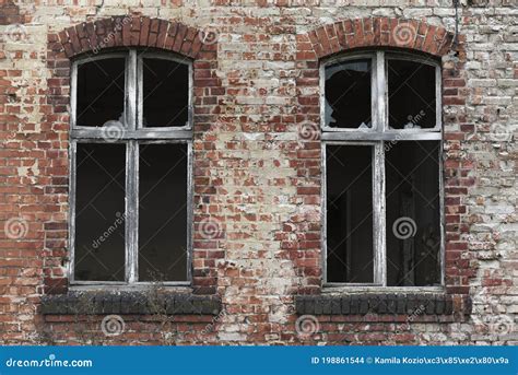 Old Dilapidated Building Interior, Urbex. Old Dilapidated Building ...