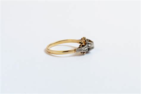 Anillo Oro 18 K Brillante Y Diamantes Zorrilla