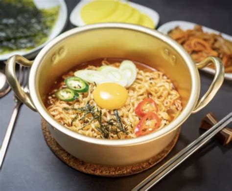 7 Jin Ramen Izzi Korean Kitchen