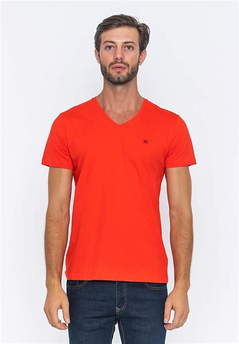 Basics More Erkek V Yaka T Shirt Bm Fiyatlar Ve Modelleri Pazarama