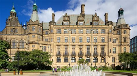 Visit Sheffield Town Hall in Sheffield City Centre | Expedia