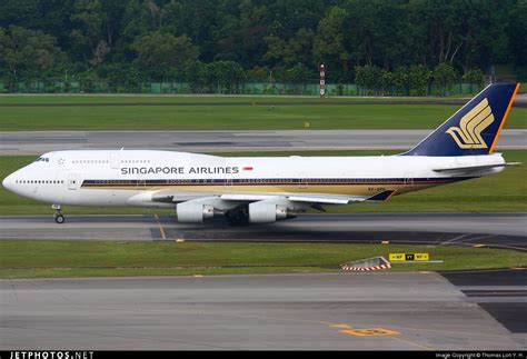 V Spa Boeing Singapore Airlines Thomas Loh Y H Jetphotos