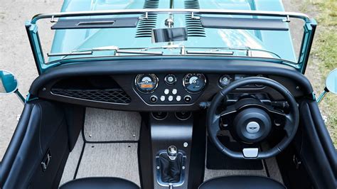 Morgan Plus Four Interior Layout & Technology | Top Gear